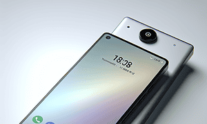 Live Images Reveal iPhone SE 4 Dummy Unit